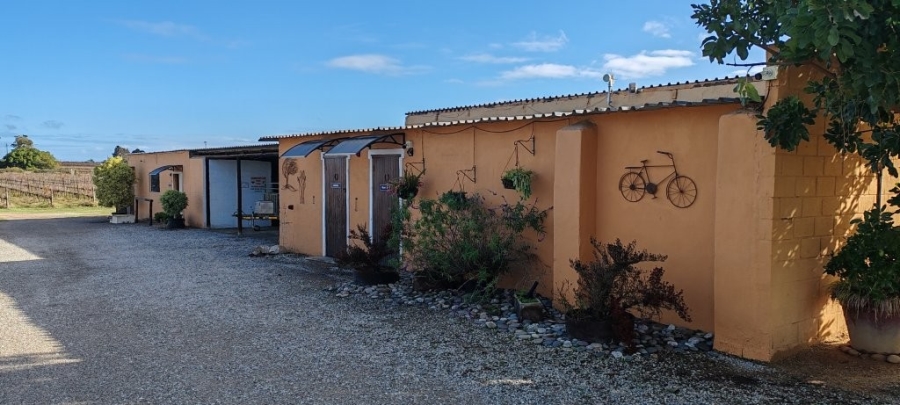 3 Bedroom Property for Sale in Koekenaap Western Cape